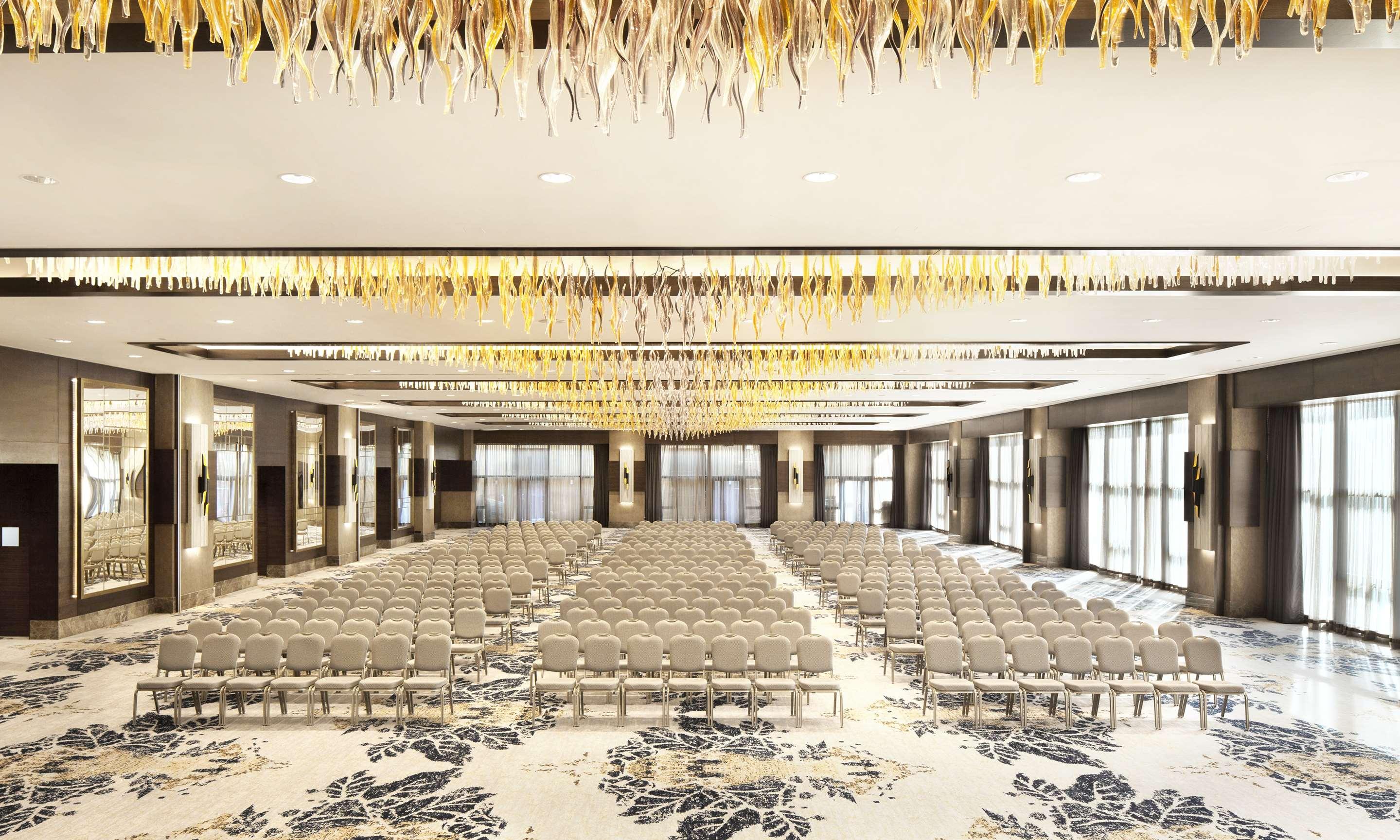 Sheraton Grand Istanbul Atasehir Kültér fotó