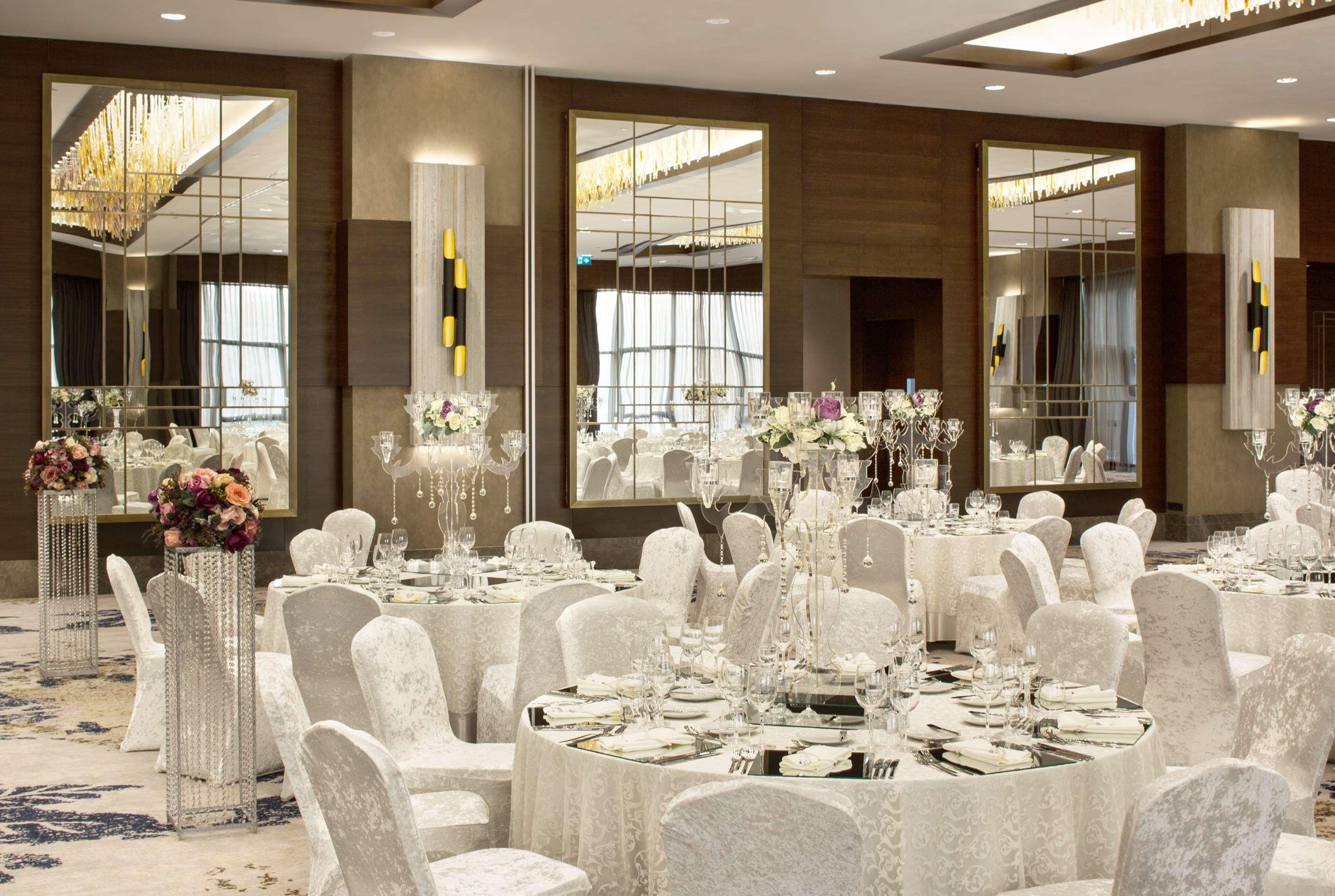 Sheraton Grand Istanbul Atasehir Kültér fotó
